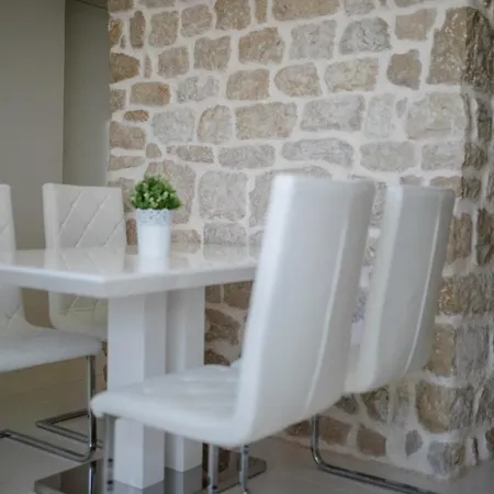 Apartmani Santino Rab Town Exterior photo