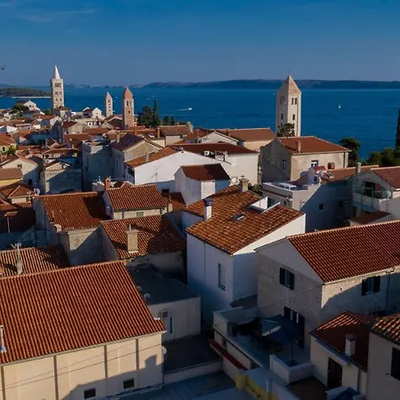 Apartmani Santino Rab Town Exterior photo